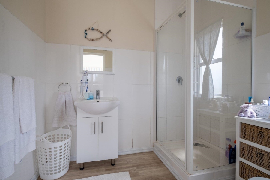To Let 1 Bedroom Property for Rent in Kidds Beach Eastern Cape